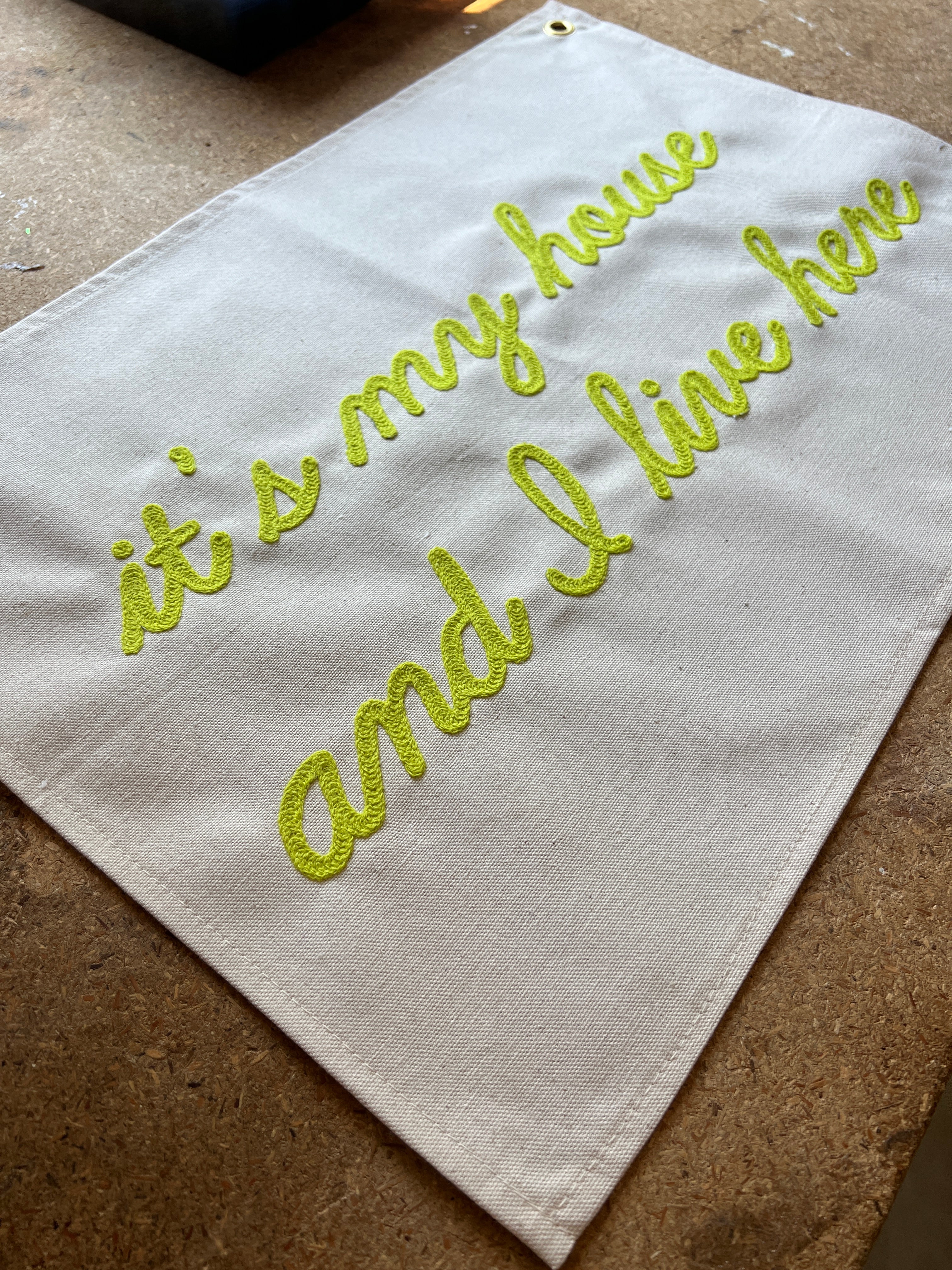 Custom Cursive Phrase Banner – Thread Honey