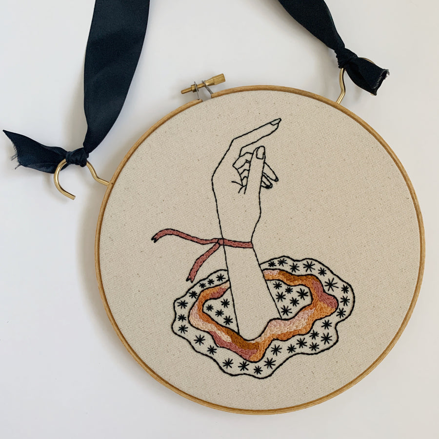 Morning Dew - Embroidery Hoop Pattern